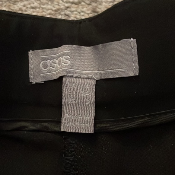 ASOS Black Tie Waist Tapered Cropped Pants - Picture 3 of 4